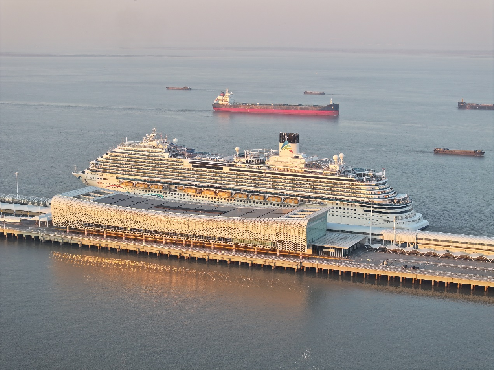 1735527567503971.png 邮轮.png