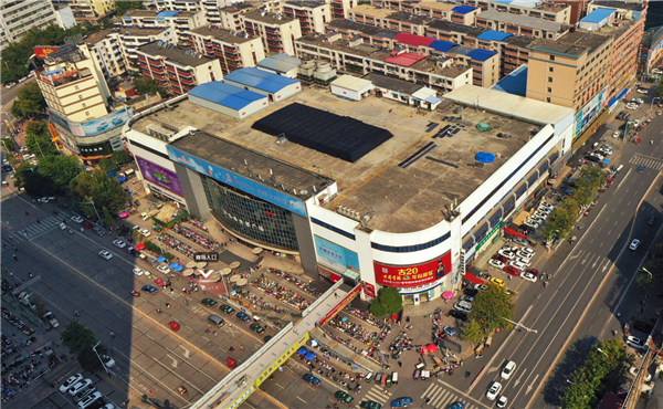 于东来官宣将关闭多家胖东来门店：经营都很好、但因老或小品质跟不上