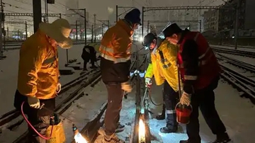 电磁融雪,他们为铁路轨道“送温暖”
